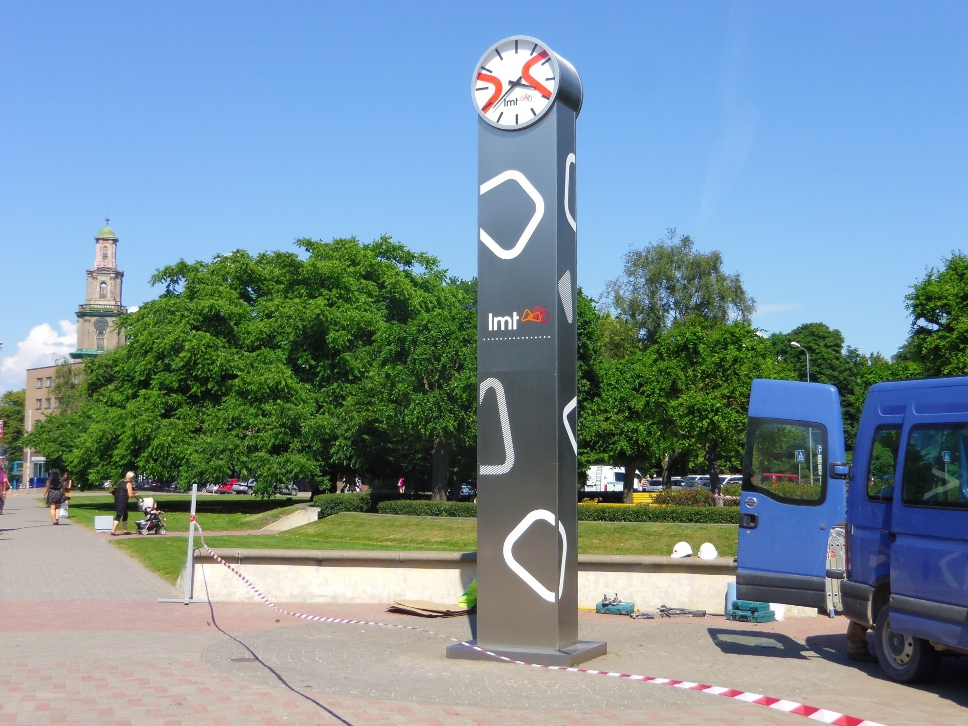 large_5275677267d7aafcf57 (1)-2